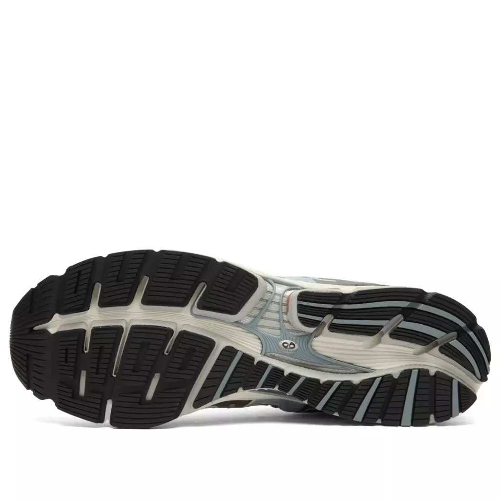 NEW BALANCE ABZORB 1890 - Dark Silver Metallic & Granite
