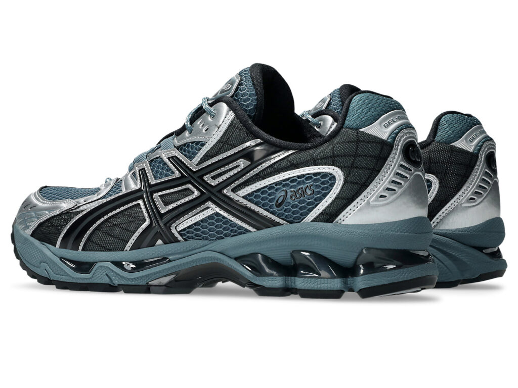 Asisc Gel-Nimbus 10.1 "Ironclad Graphite Grey"