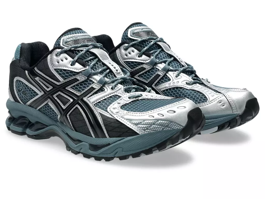 Asisc Gel-Nimbus 10.1 "Ironclad Graphite Grey"