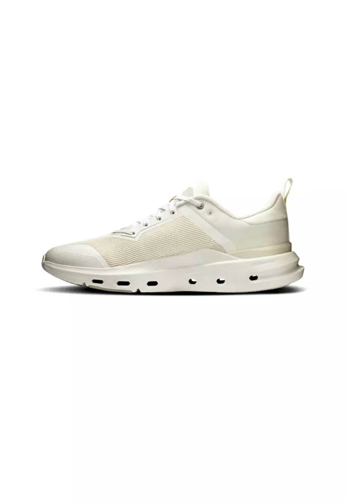 Кроссовки On Cloudpulse Next white ice