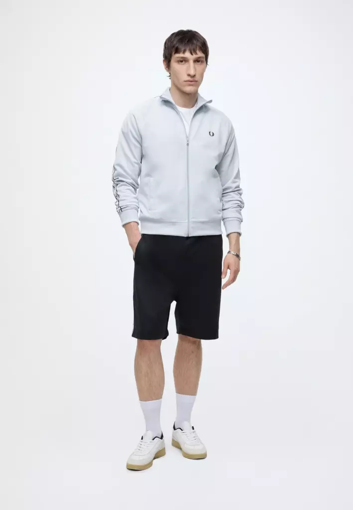 Олимпийка FRED PERRY LOGO - dusky blue