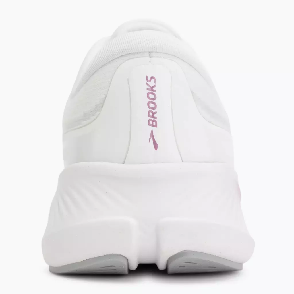Женские Кроссовки для бега Brooks Revel Max white/harbor mist/metallic