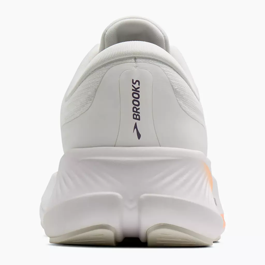 Женские Кроссовки для бега Brooks Revel Max brightwhite/mulledgrape/peach