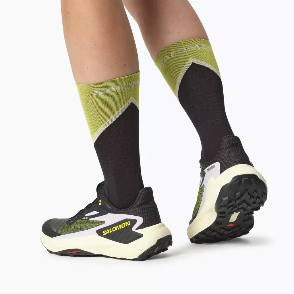 Женские Кроссовки для бега Salomon Genesis black/sulphur spring/orchid petal