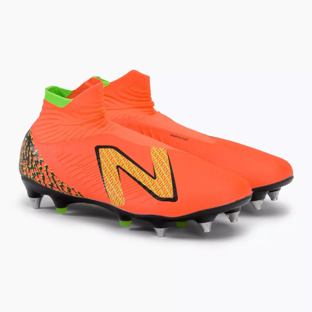 Футбольные бутсы New Balance Tekela Pro V4+ SG neon dragonfly