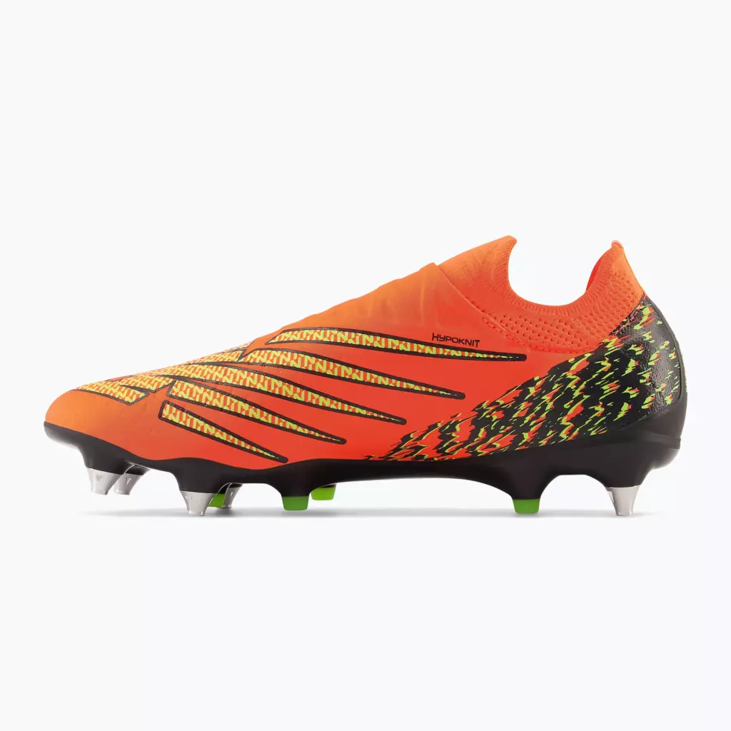 Футбольные бутсы New Balance Furon v7 Pro SG neon dragonfly