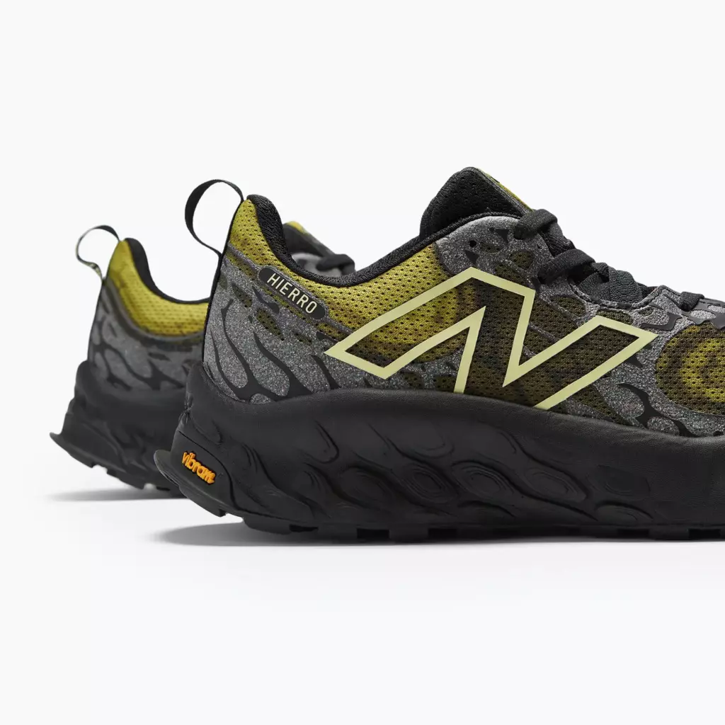 Кроссовки для бега New Balance 410's V8 sienna