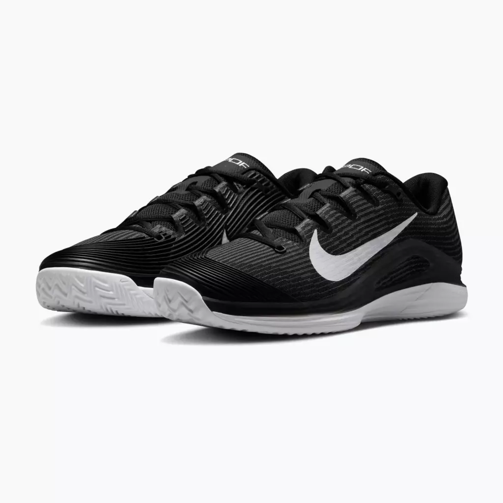 Теннисные кроссовки Nike Vapor 12 Clay black/dark smoke grey/white