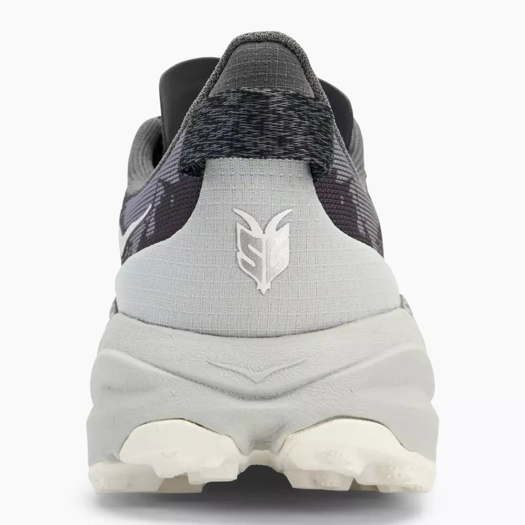 Женские кроссовки для бега HOKA Speedgoat 6 satelite grey/stardust