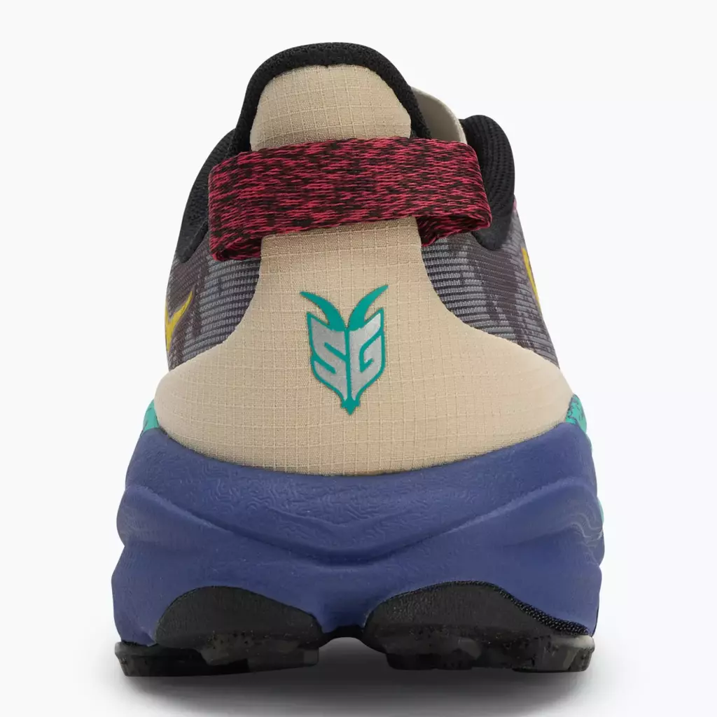 Кроссовки для бега HOKA Speedgoat 6 oatmeal/mountain iris