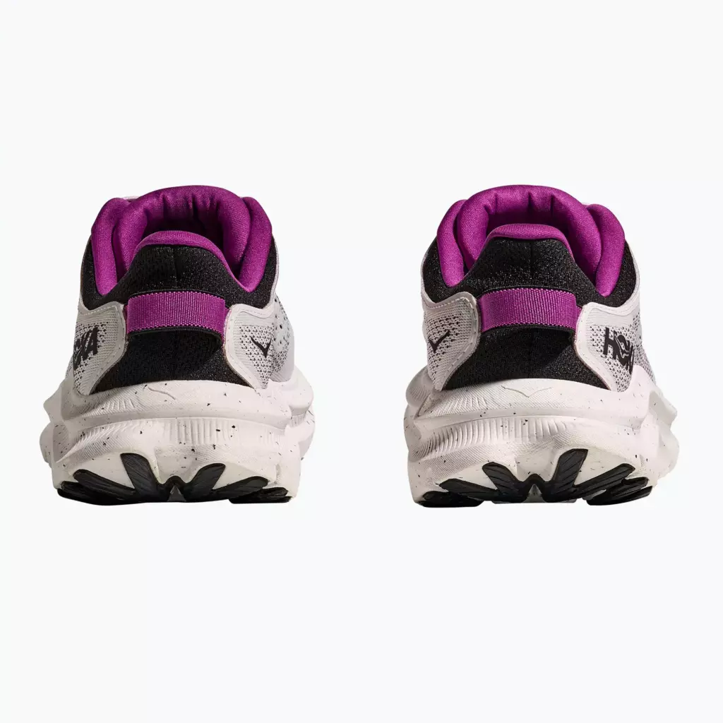 Женские кроссовки для бега HOKA Kawana 2 white/wildflower