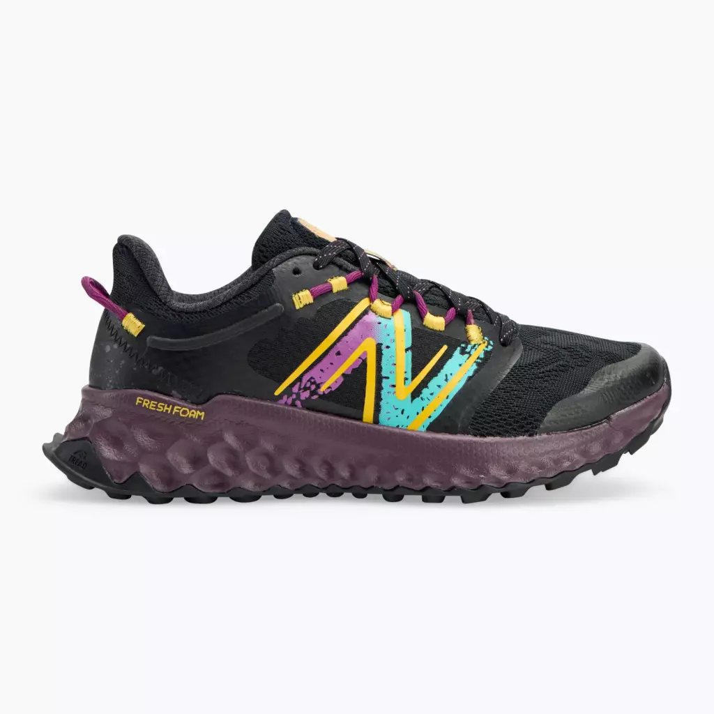 Женские Кроссовки для бега New Balance Fresh Foam Garoe v1 black