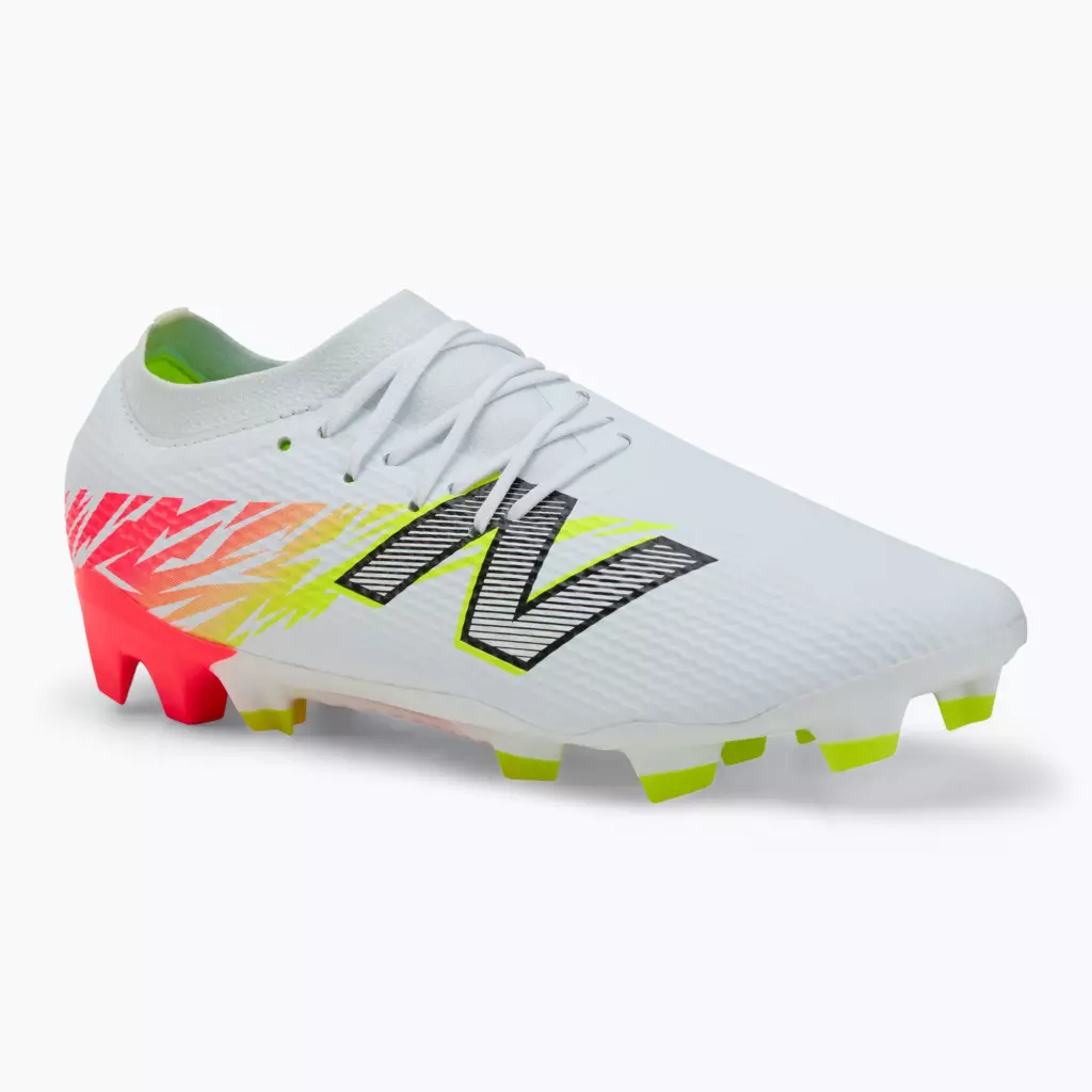 Футбольные бутсы New Balance Furon Team V8 FG white