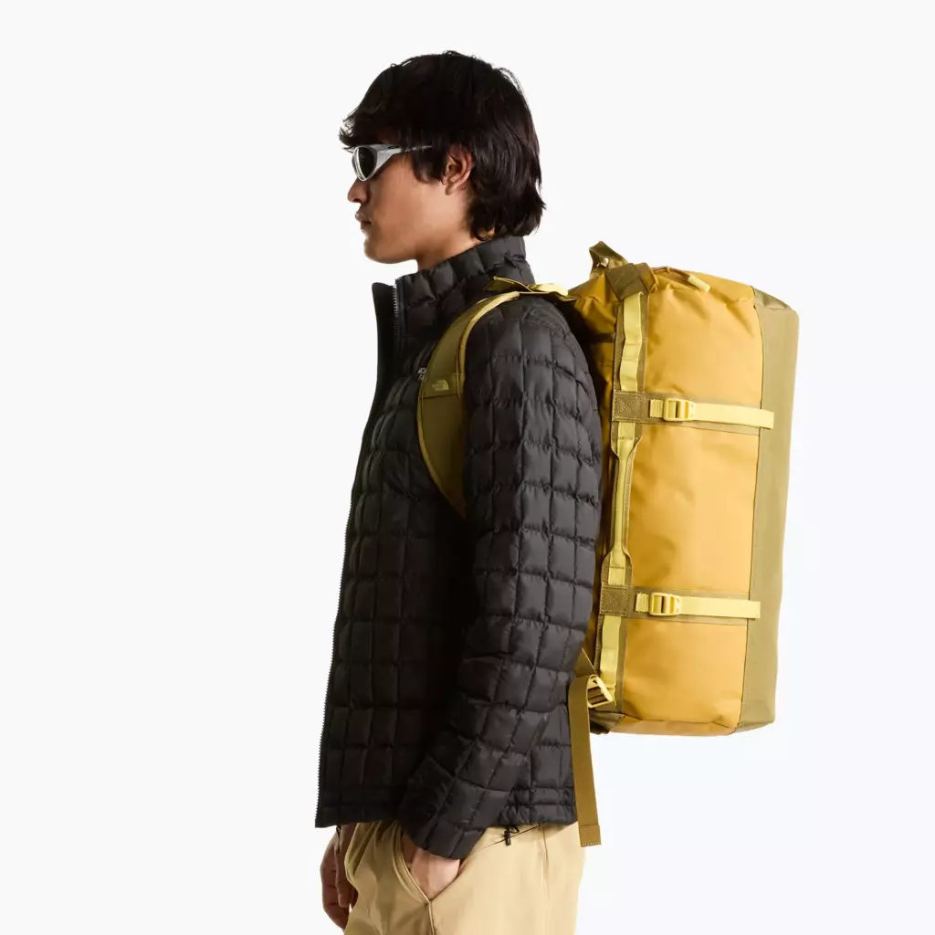 Рюкзак The North Face Base Camp Duffel S 50 l golden tan/cedar/honeye