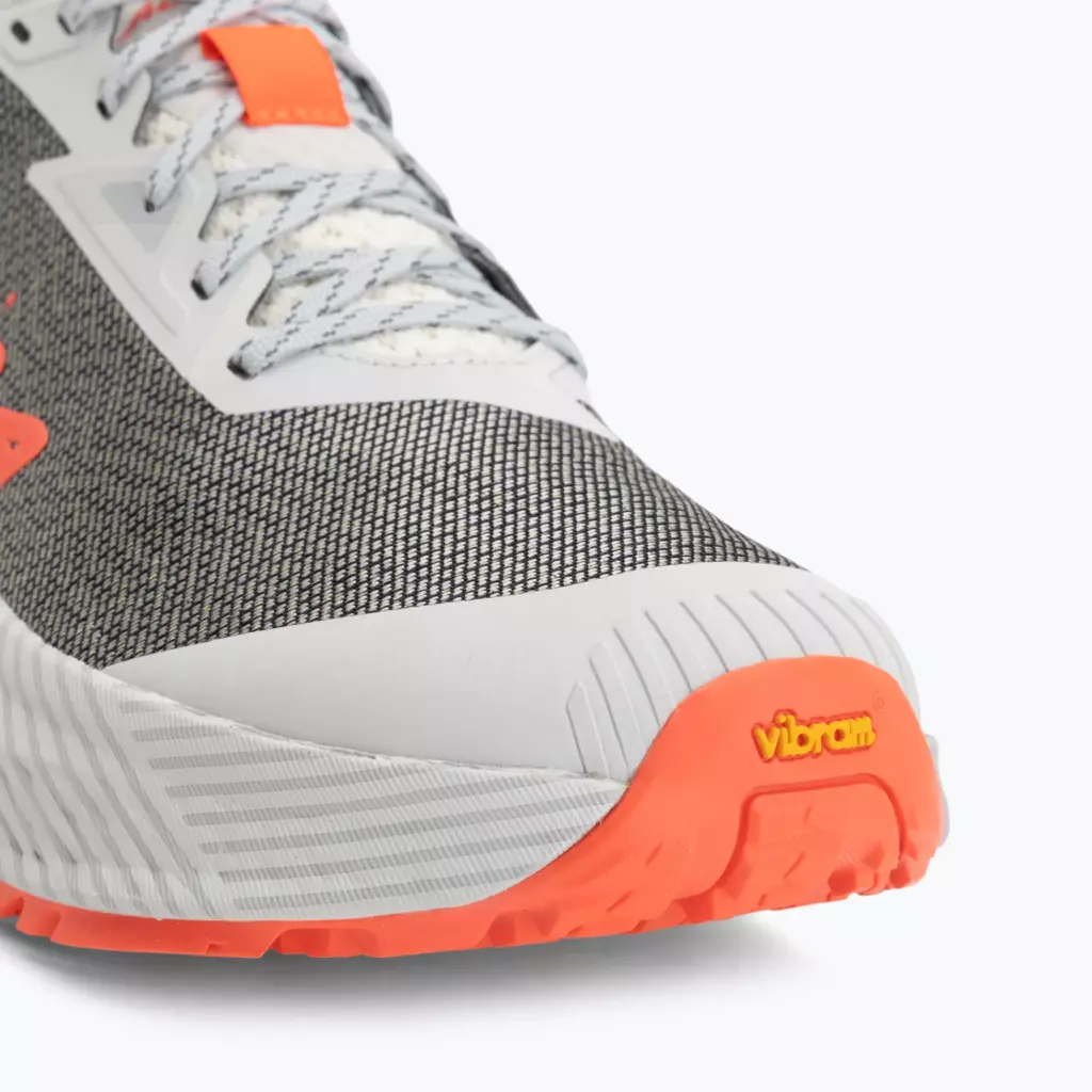Кроссовки для бега Altra Olympus 275 white/coral