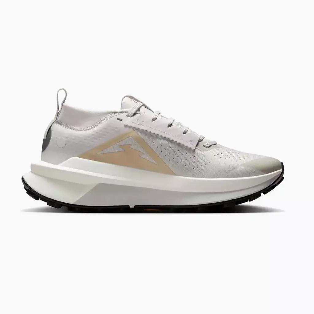 Женские Кроссовки для бега Nike Zegama 2 vast grey/sanddrift/summit white/black
