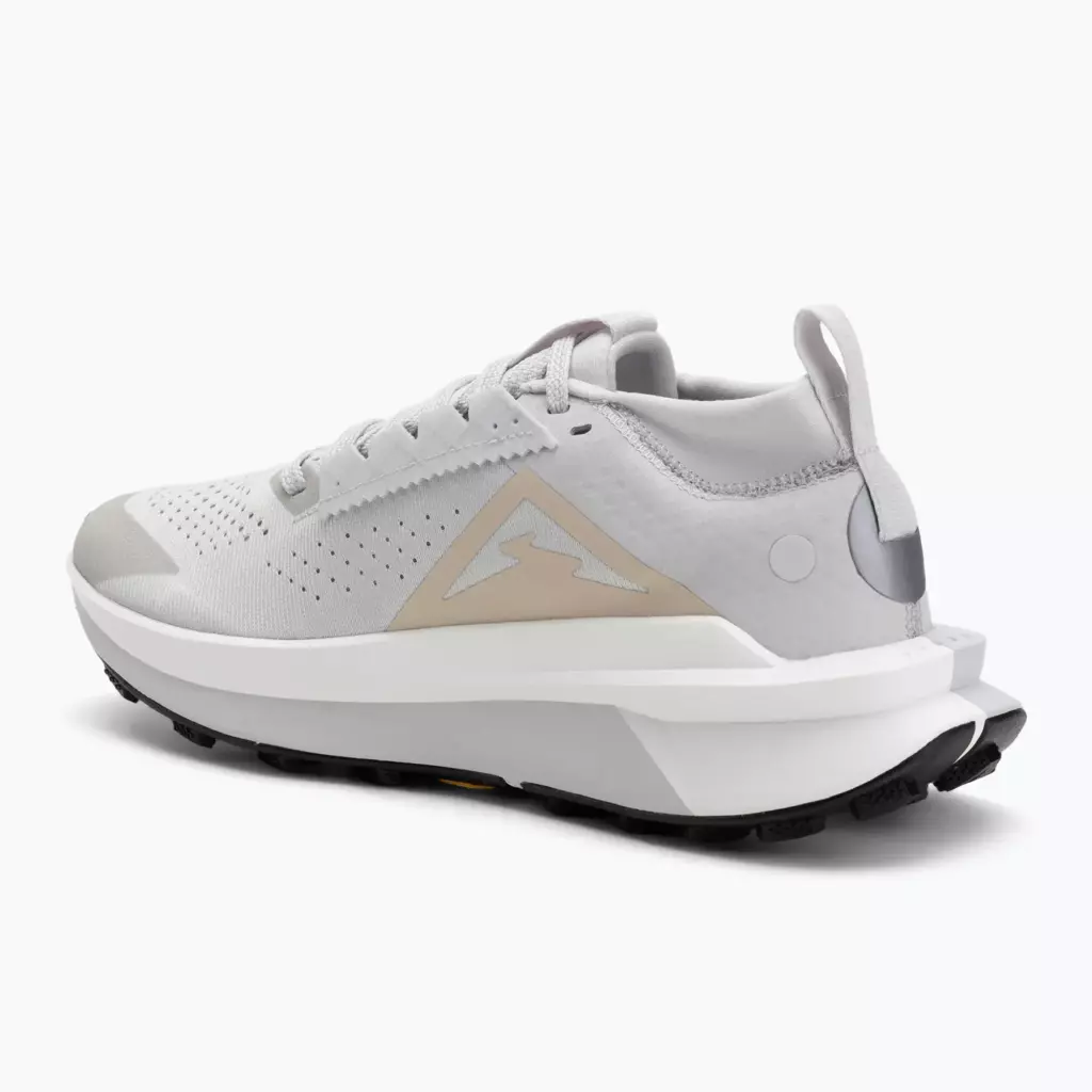 Женские Кроссовки для бега Nike Zegama 2 vast grey/sanddrift/summit white/black