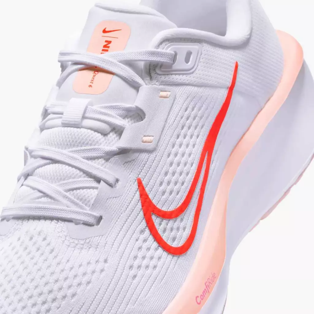 Женские Кроссовки для бега Nike Quest 6 white/bright crimson/washed coral