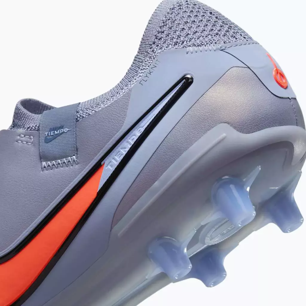 Футбольные бутсы Nike Tiempo Legend 10 Elite AG-Pro black eclipse/black