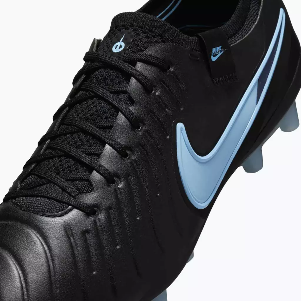 Футбольные бутсы Nike Tiempo Legend 10 Elite AG-Pro black/black