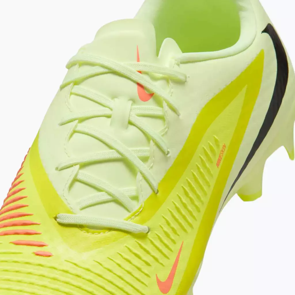 Футбольные бутсы Nike Phantom 6 Low Academy FG/MG hyper crimson/limelight/black