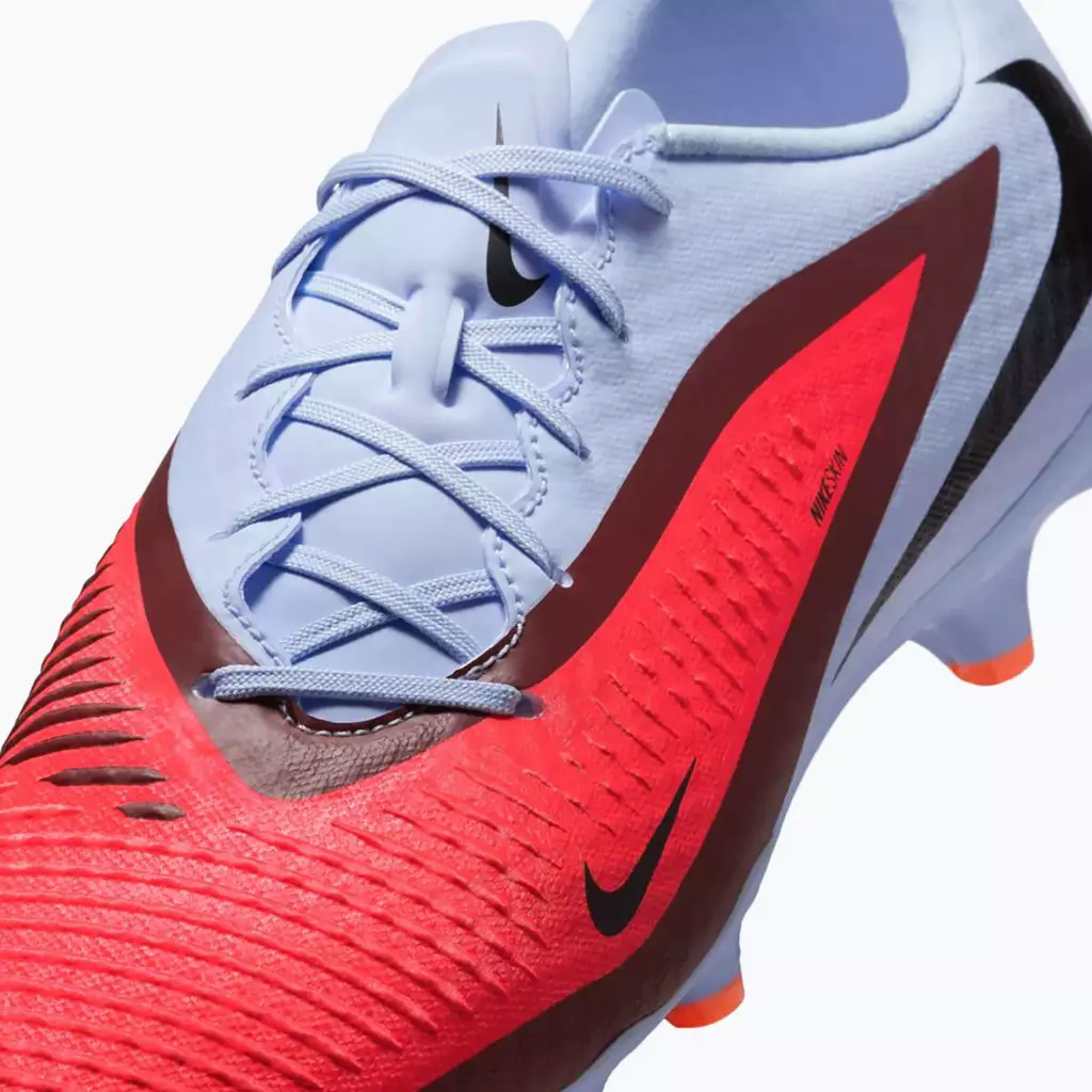 Футбольные бутсы Nike Phantom 6 Low Academy FG/MG royal tint/bright crimson