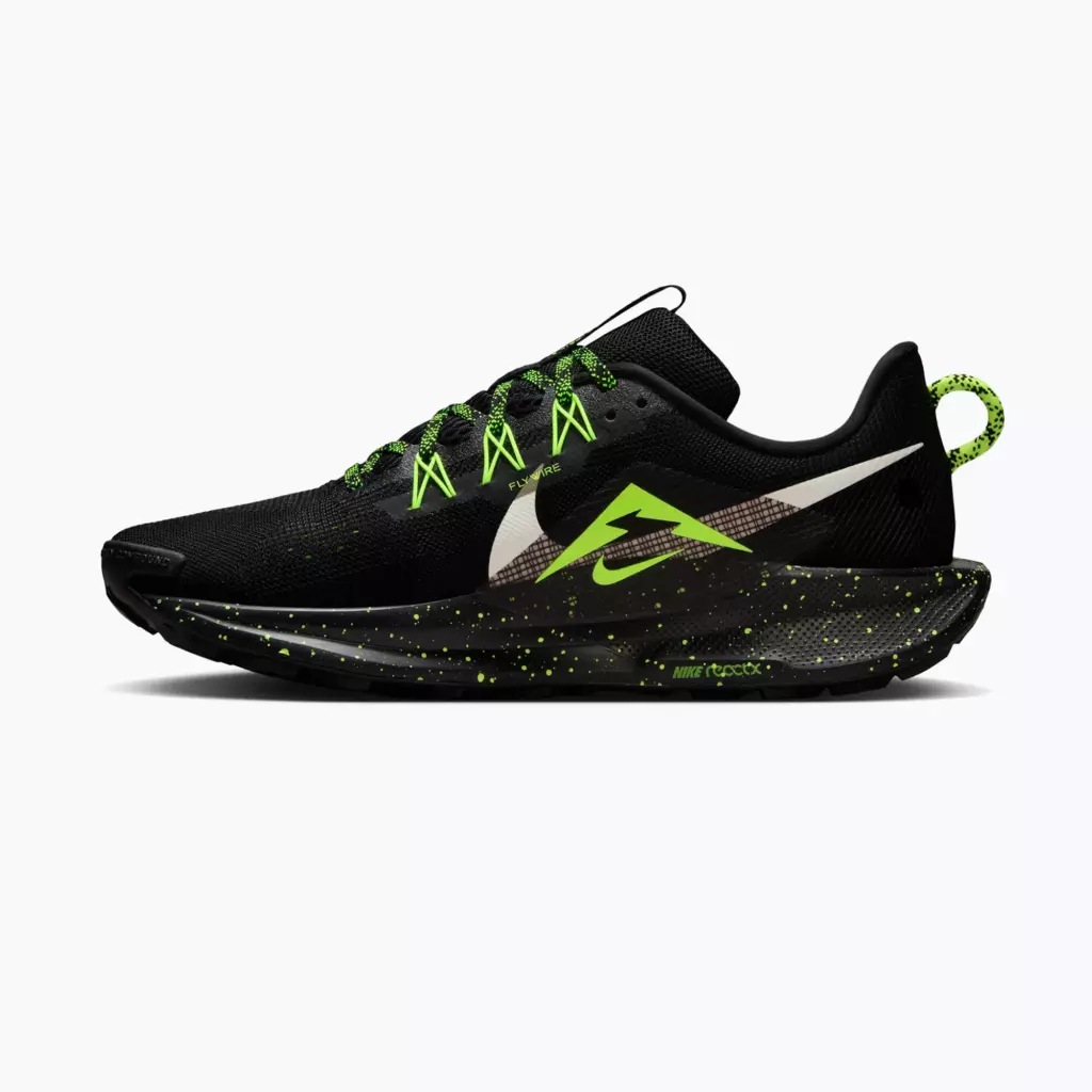 Кроссовки для бега Nike Pegasus Trail 5 black/volt ice/phantom