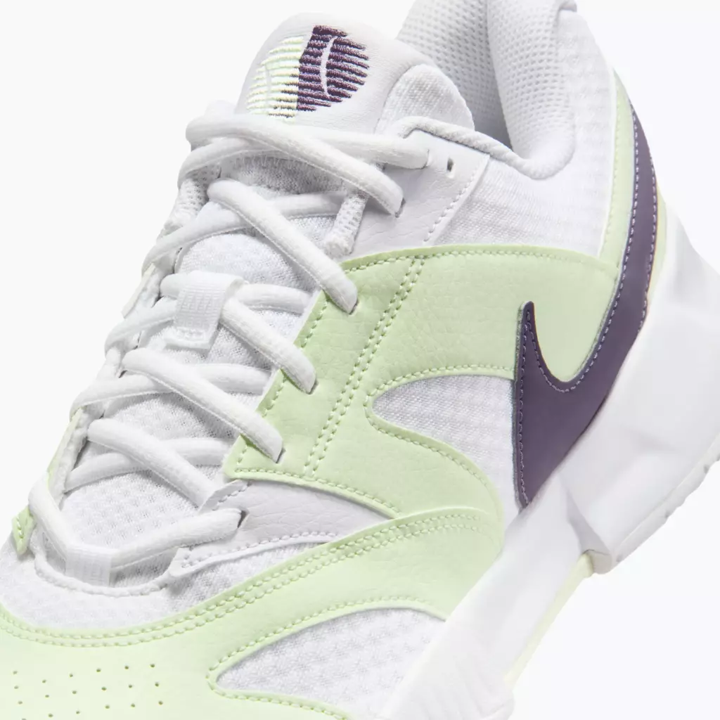 Теннисные кроссовки Nike Court Lite 4 white/volt tint/dark raisin