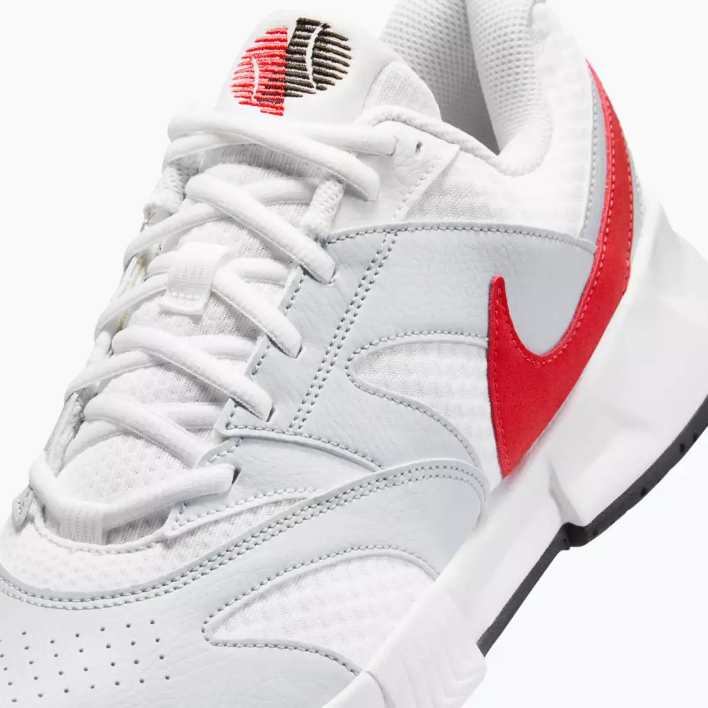 Теннисные кроссовки Nike Court Lite 4 white/pure platinum/light crimson