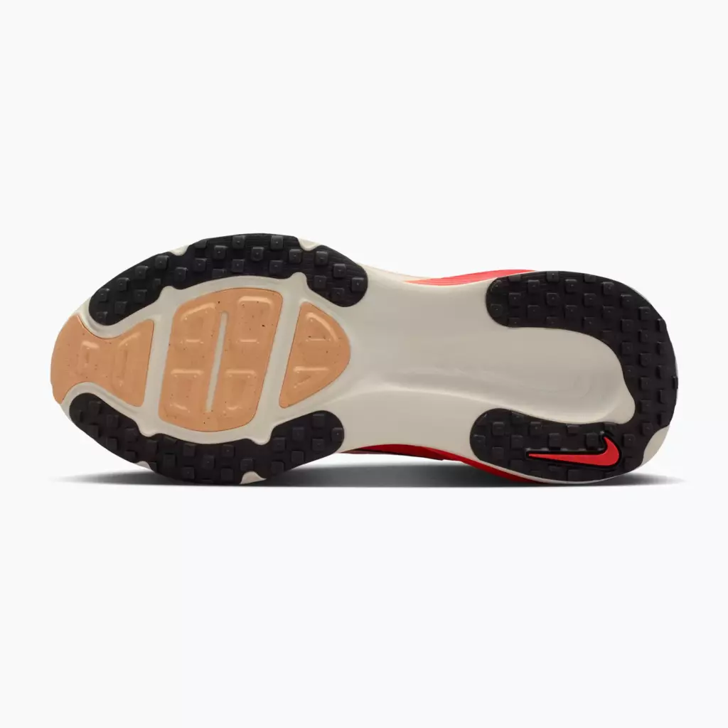 Женские Кроссовки для бега Nike Vomero 18 Hot lava/chalk/orange pulse/black