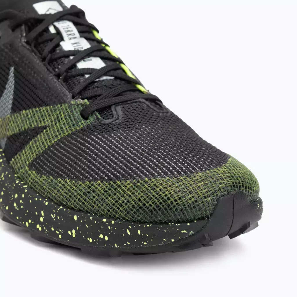 Кроссовки для бега Nike Kiger 10 black/volt ice/tattoo/phantom