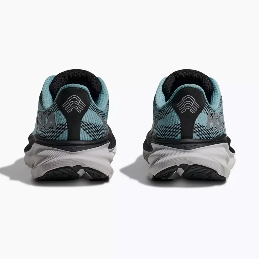 Женские Кроссовки для бега HOKA Clifton 9 GTX black/raindrop