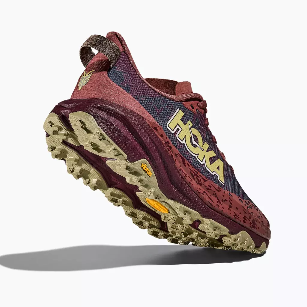 Женские кроссовки для бега HOKA Speedgoat 6 rouge/black cherry