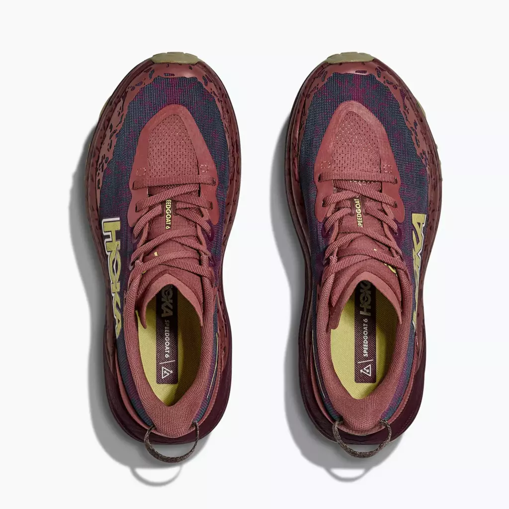 Женские кроссовки для бега HOKA Speedgoat 6 rouge/black cherry