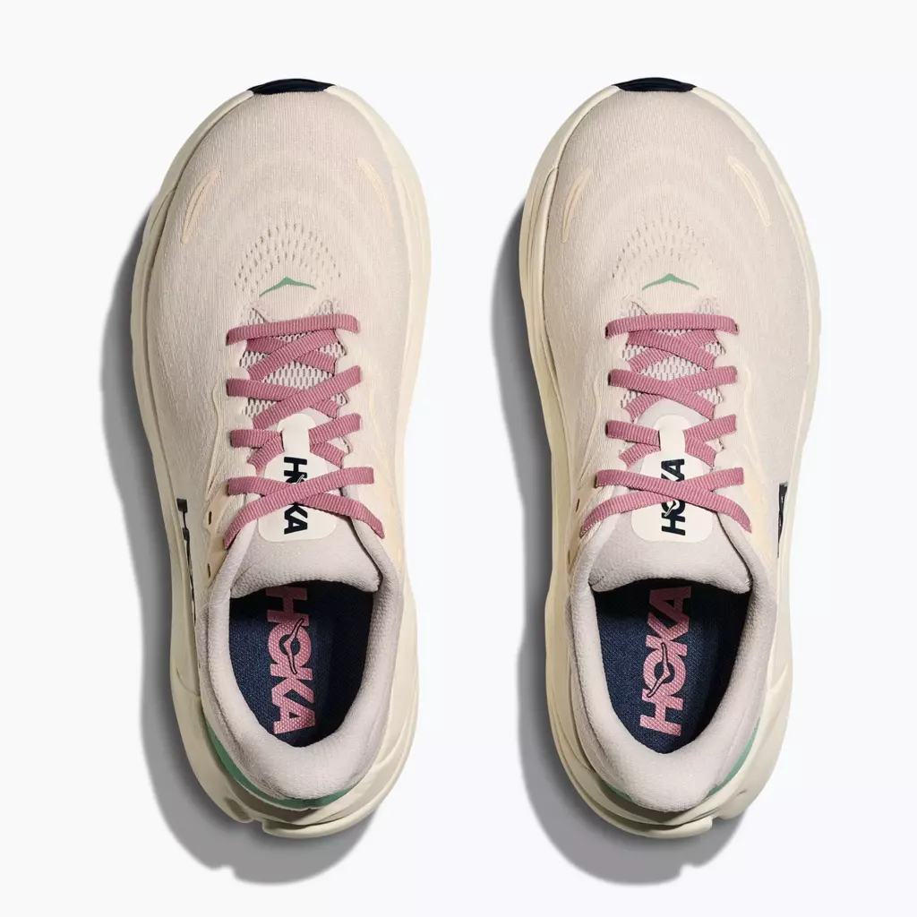 Женские кроссовки для бега HOKA Arahi 8 rose cream/alabaster