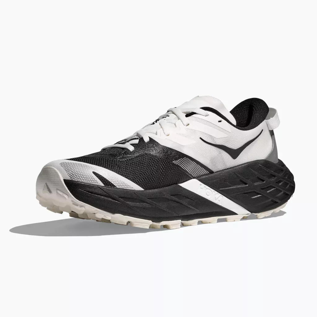 Женские кроссовки для бега HOKA Speedgoat 7 black/white
