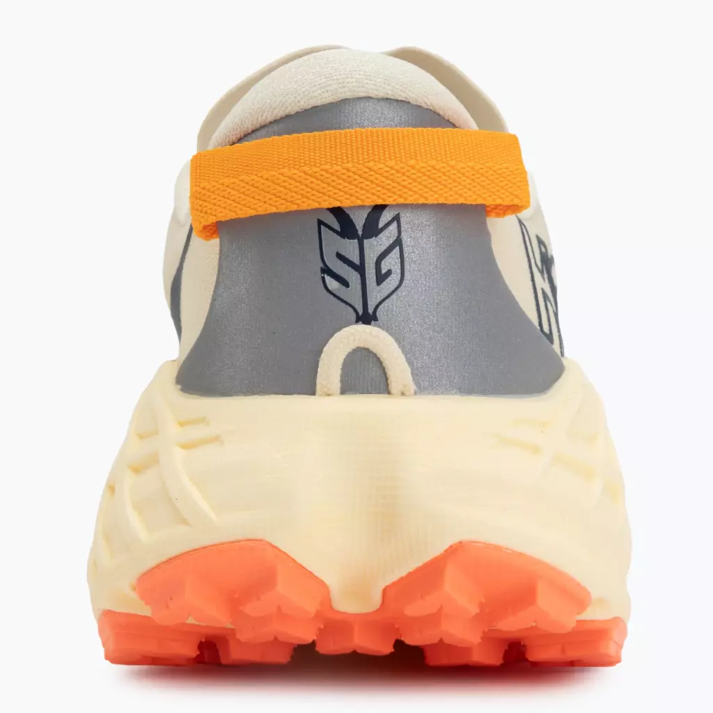 Женские кроссовки для бега HOKA Speedgoat 7 vintage yellow/neon flame