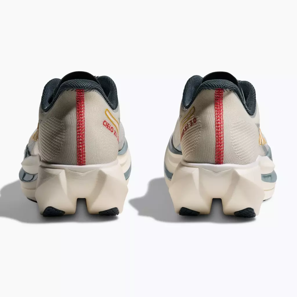 Кроссовки для бега HOKA Cielo X1 3.0 alabaster/yellow gold