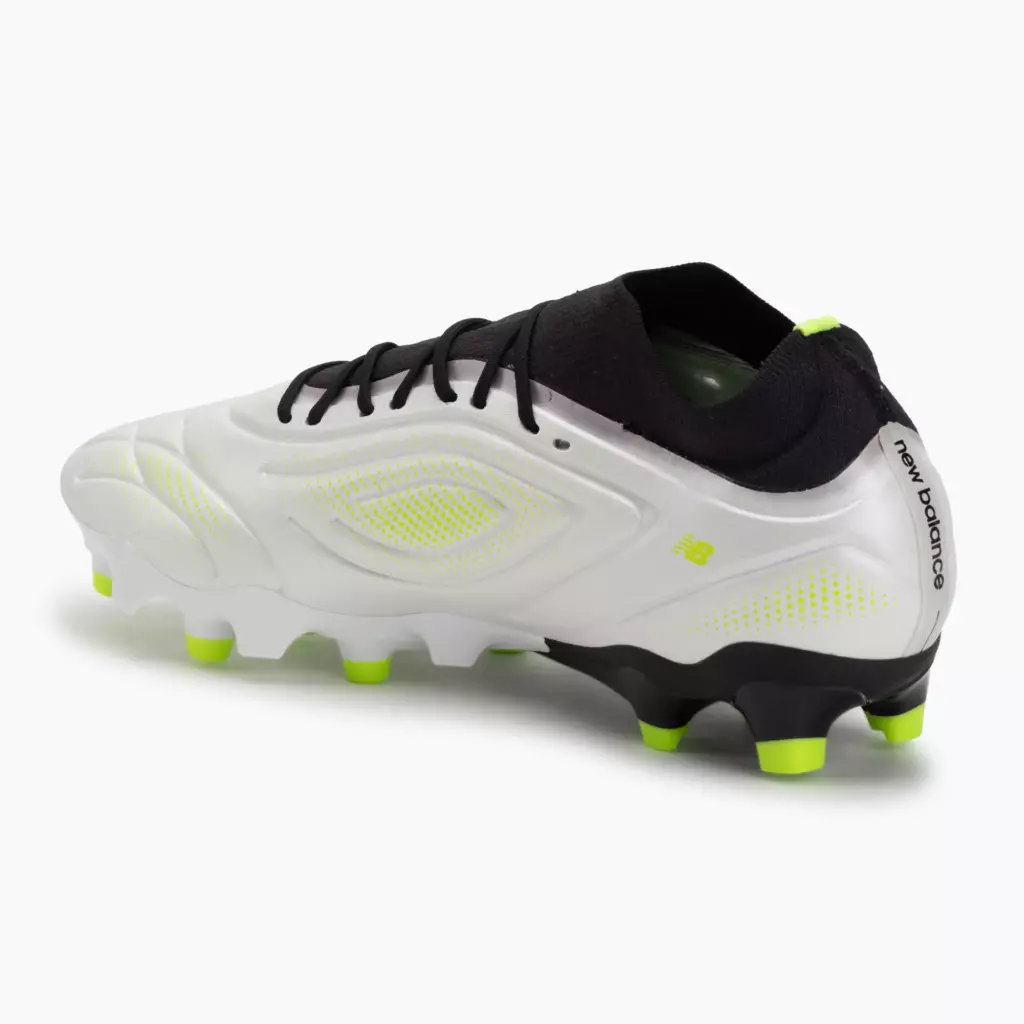 Футбольные бутсы New Balance Tekela Team Low V5 FG white