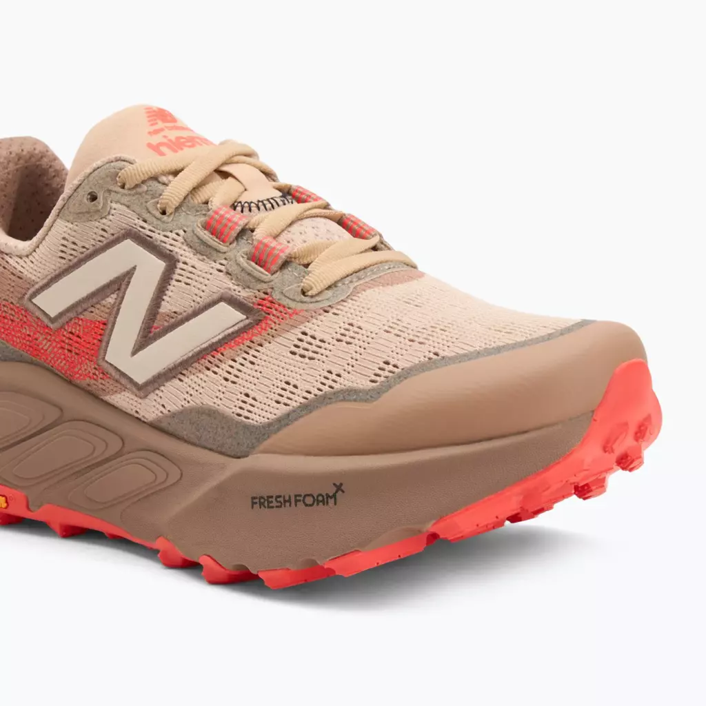 Женские Кроссовки для бега New Balance Fresh Foam X Hierro V9 desert clay