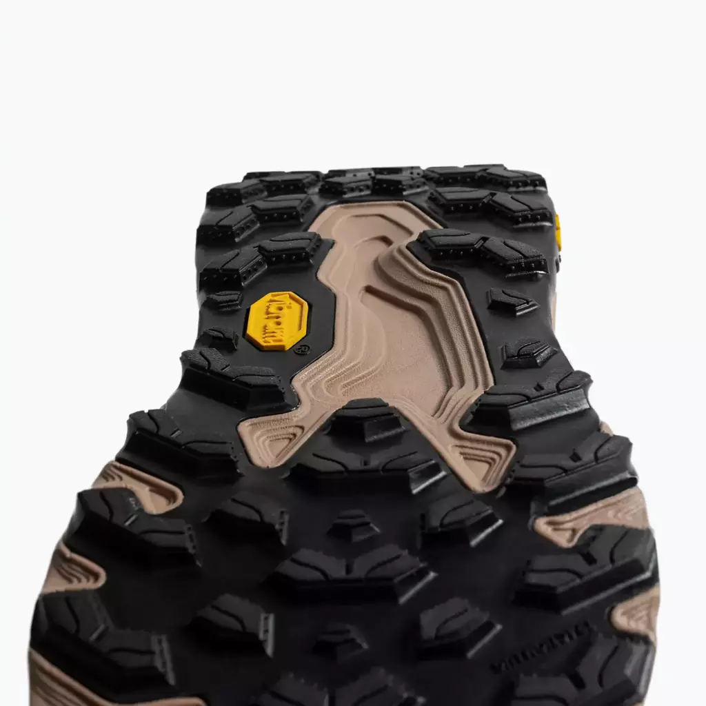 Кроссовки для бега New Balance Fresh Foam Hierro V9 desert clay