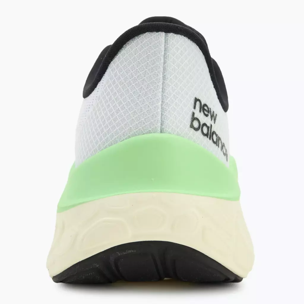Кроссовки для бега New Balance Fresh Foam Kaiha Road V1 white