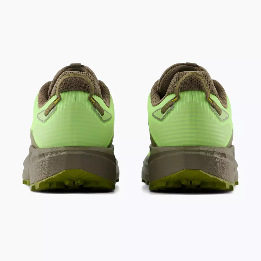 Кроссовки для бега New Balance Rebel Trail V1 afterglow/thunder brown