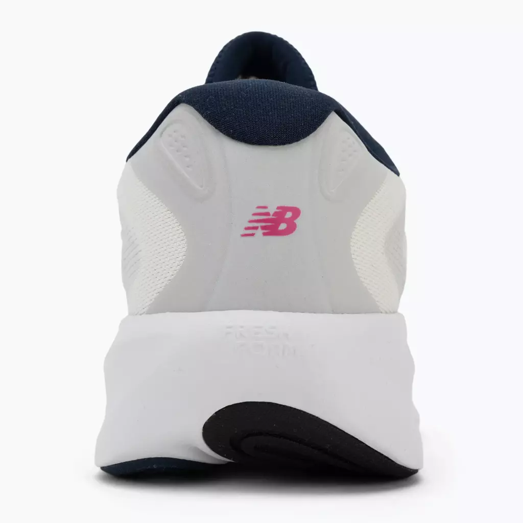 Женские Кроссовки для бега New Balance Fresh Foam 680's V9 sea salt/tangerine heat/pink heat