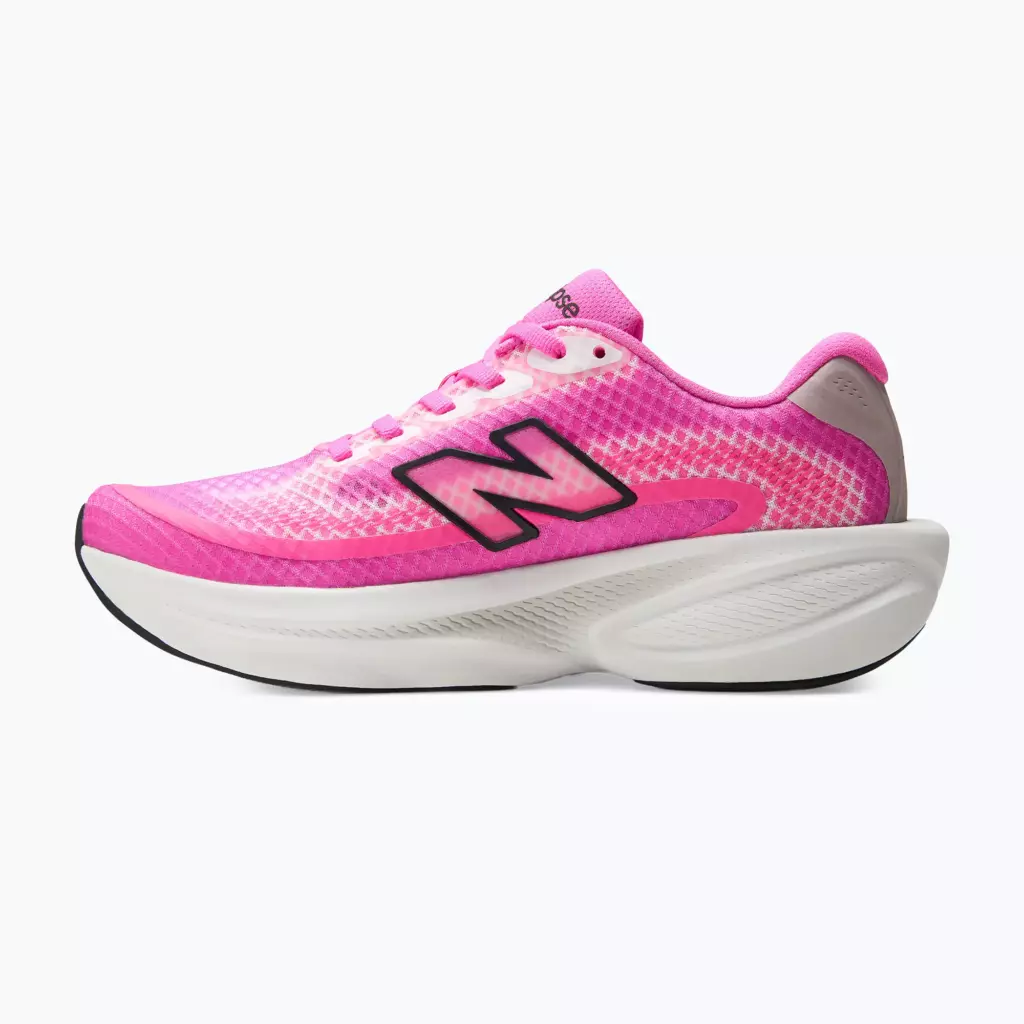 Женские Кроссовки для бега New Balance Ellipse v1 pink heat/black