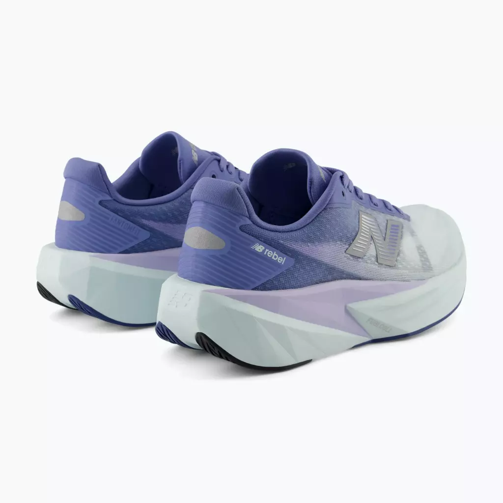 Женские Кроссовки для бега New Balance FuelCell Rebel V5 fairweather blue/glint blue