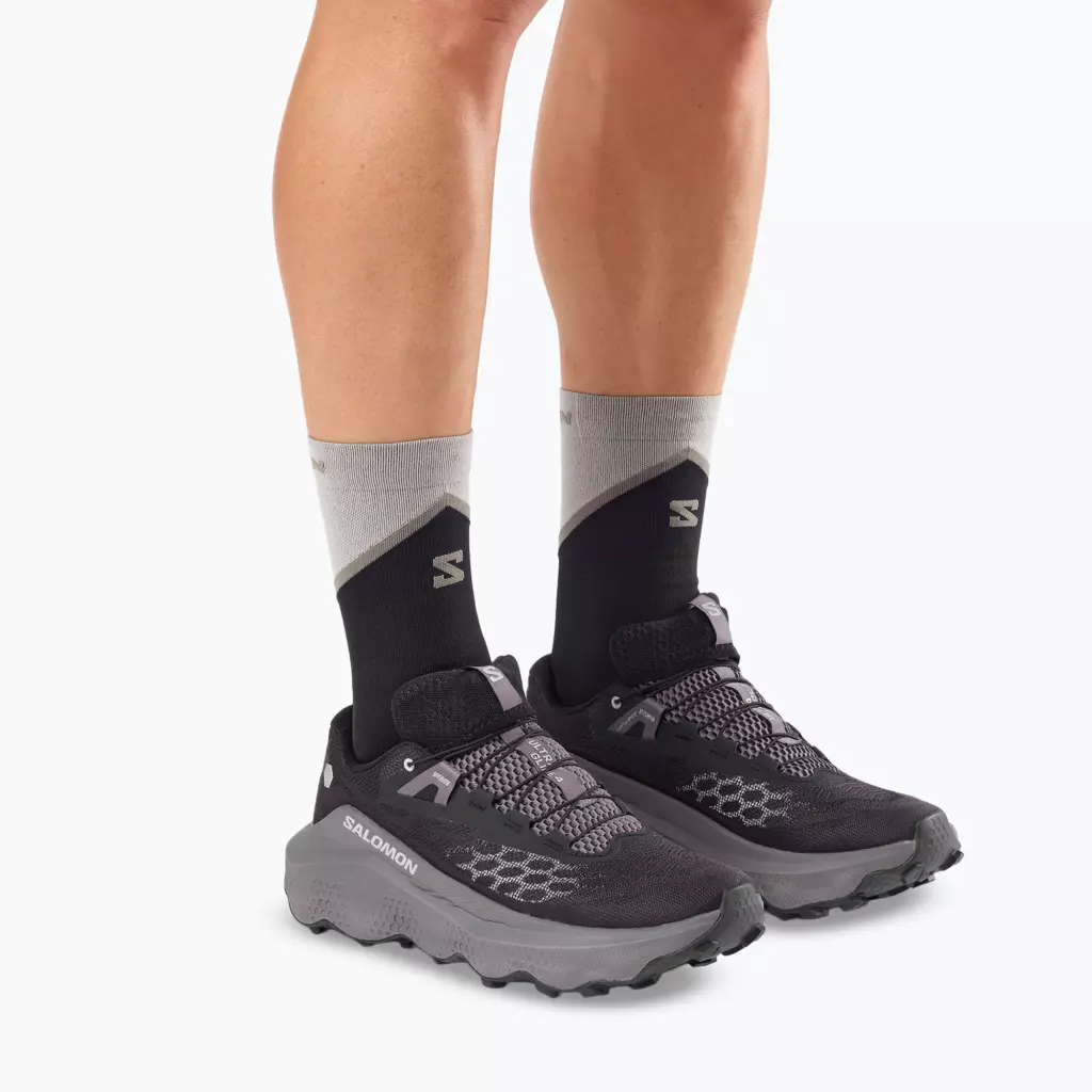 Кроссовки для бега Salomon Ultra Glide 4 black/dark gull gray/silver cloud
