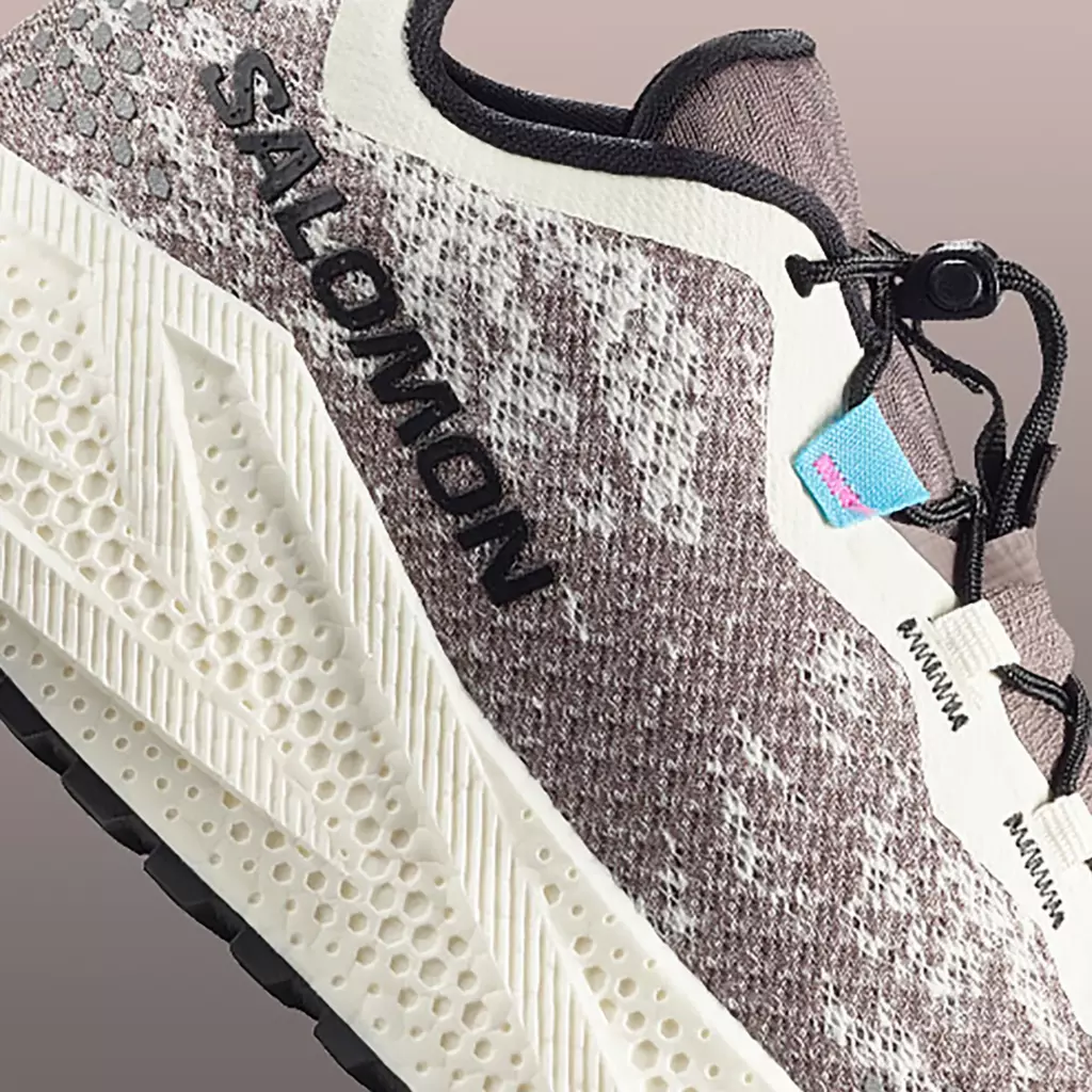 Кроссовки для бега Salomon Aero Glide 4 GRVL vanilla ice/black/iron