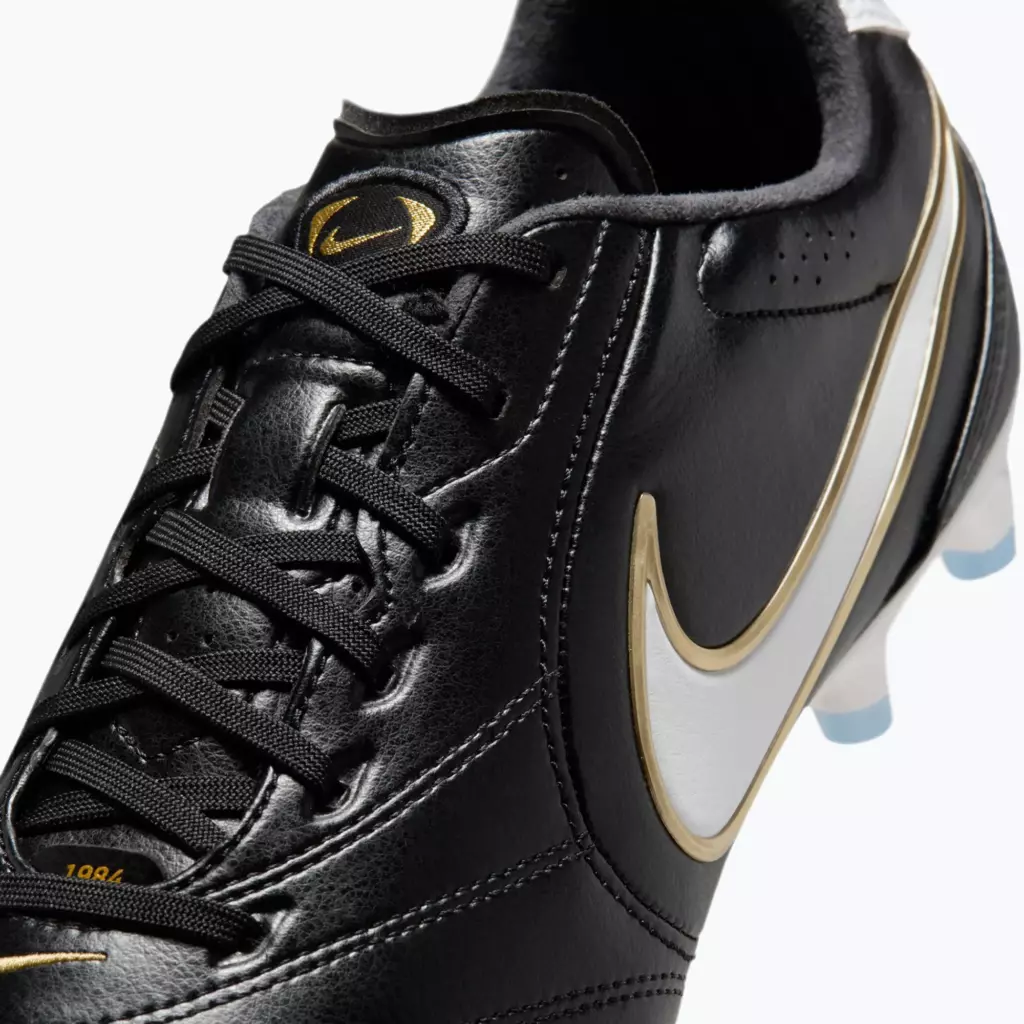 Футбольные бутсы Nike Tiempo Ligera Pro FG black/white