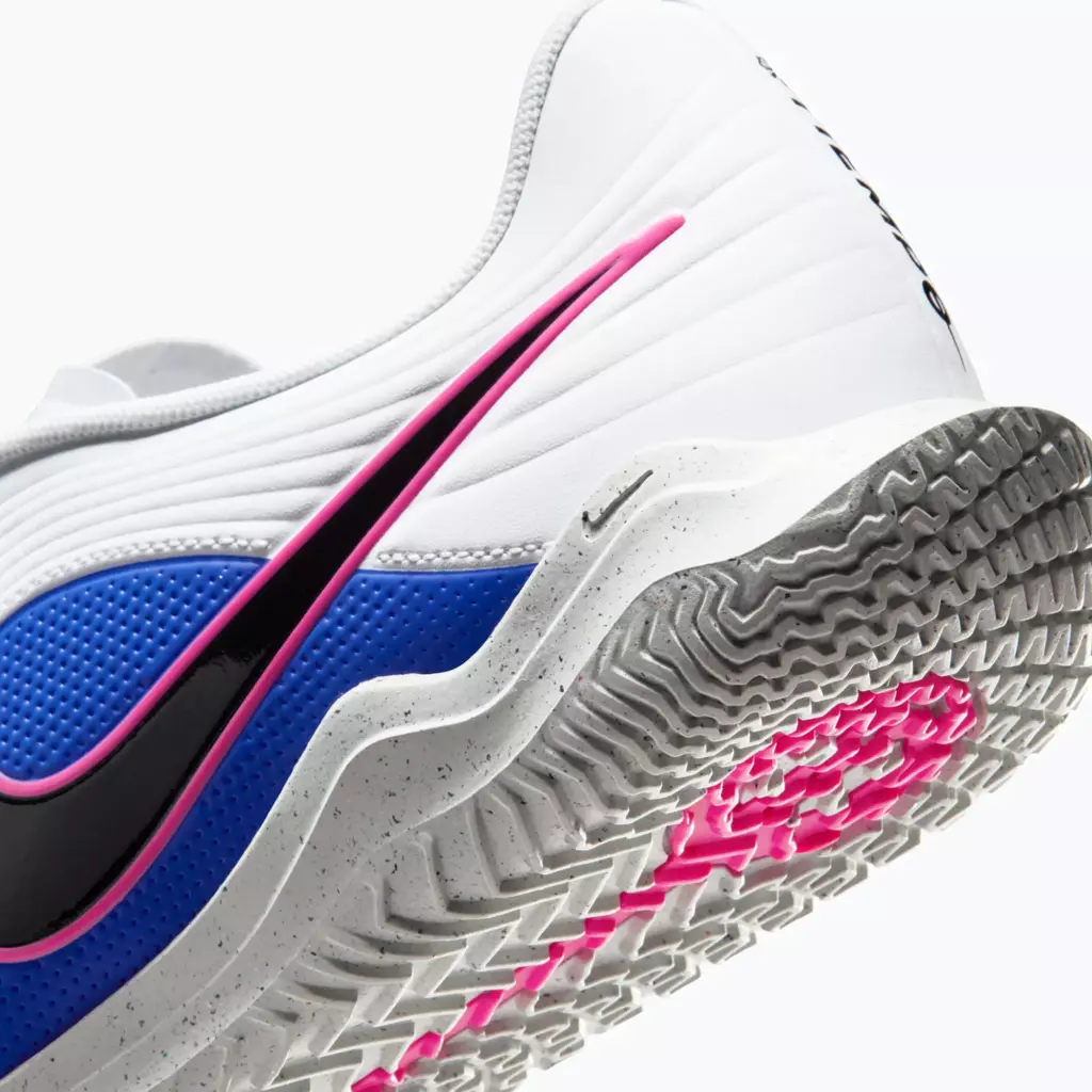 Футзалки Nike Tiempo Maestro Club IC white/racer blue/pink blast/black